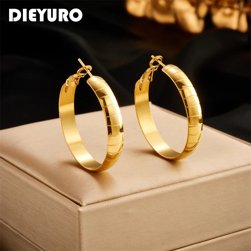 WOMEN EARRINGS GOLD