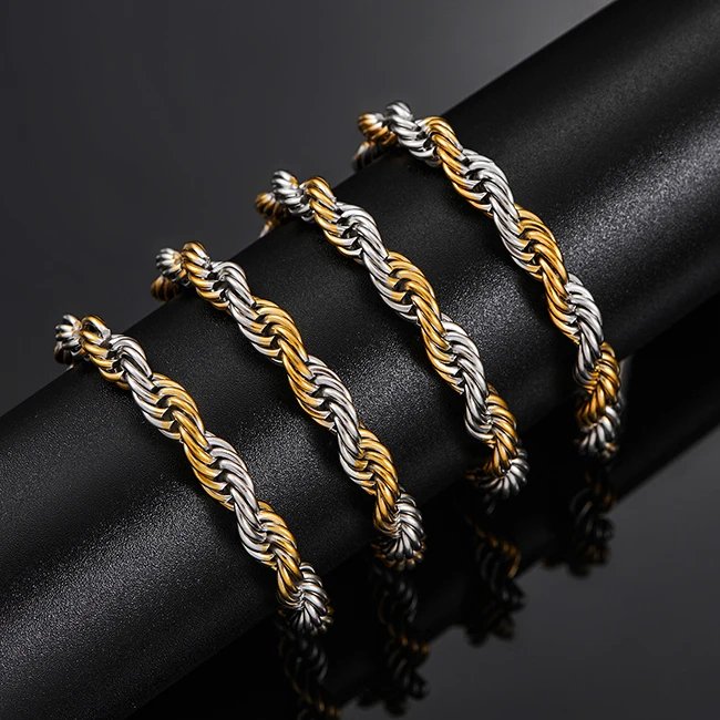 WOMEN CHAIN GOLD