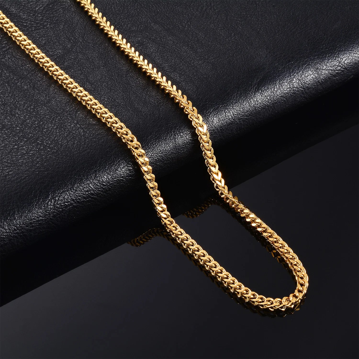 MEN CHAIN GOLD