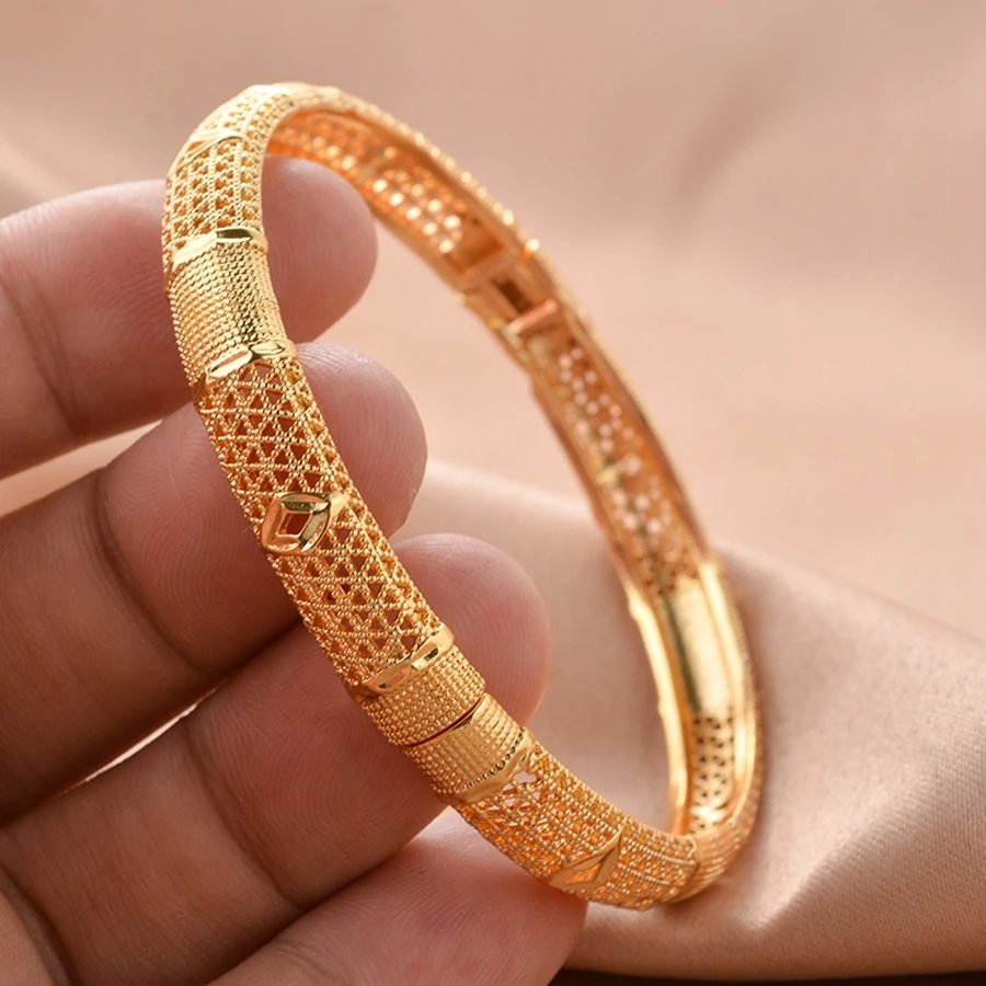 WOMEN BANGLE GOLD