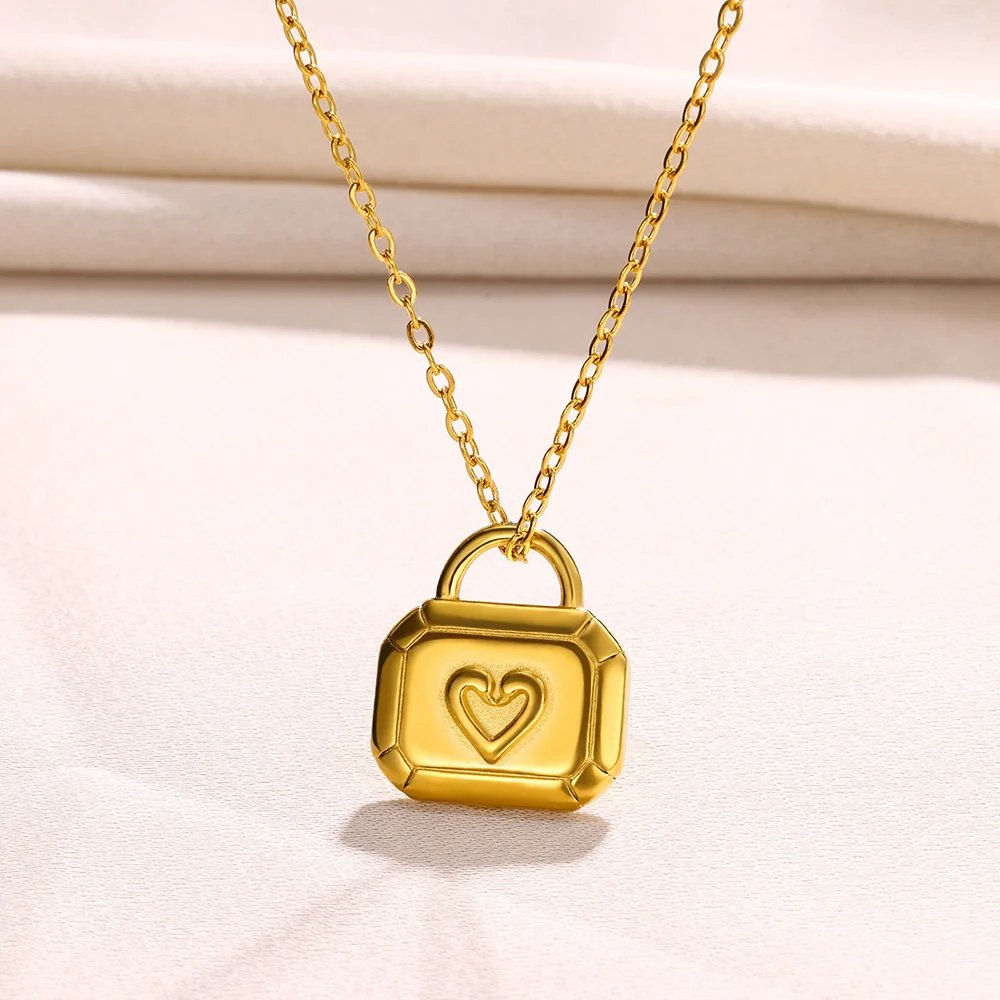PENDANT WOMEN GOLD