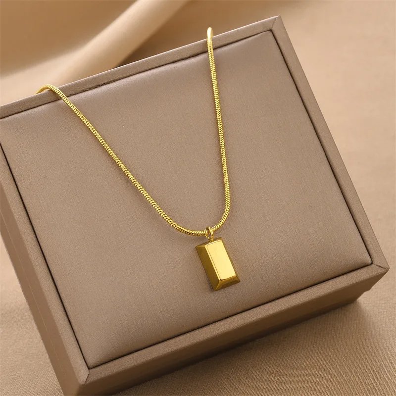 PENDANT WOMEN GOLD