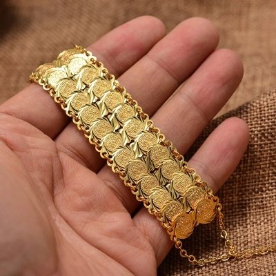 WOMEN BRACELET GOLD