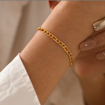 WOMEN BRACELET GOLD