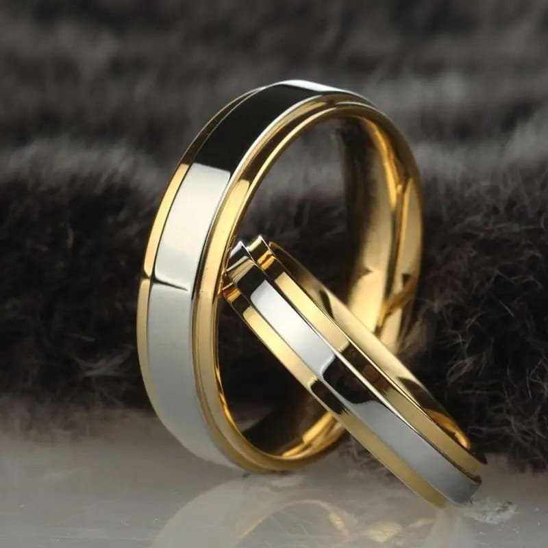 COUPLE RING GOLD