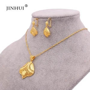 WOMEN NECKLACE SMALL SET