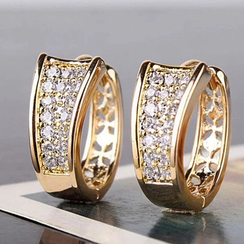 WOMEN EARRINGS GOLD