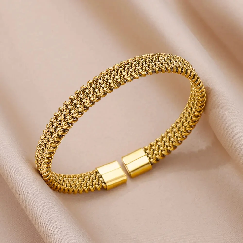WOMEN BRACELET GOLD