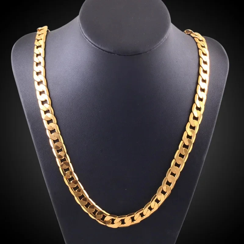 WOMEN CHAIN GOLD