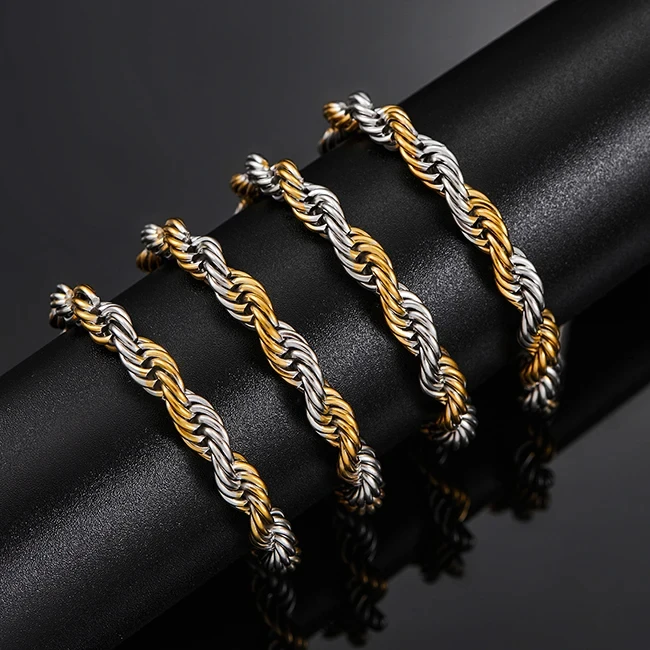 WOMEN CHAIN GOLD