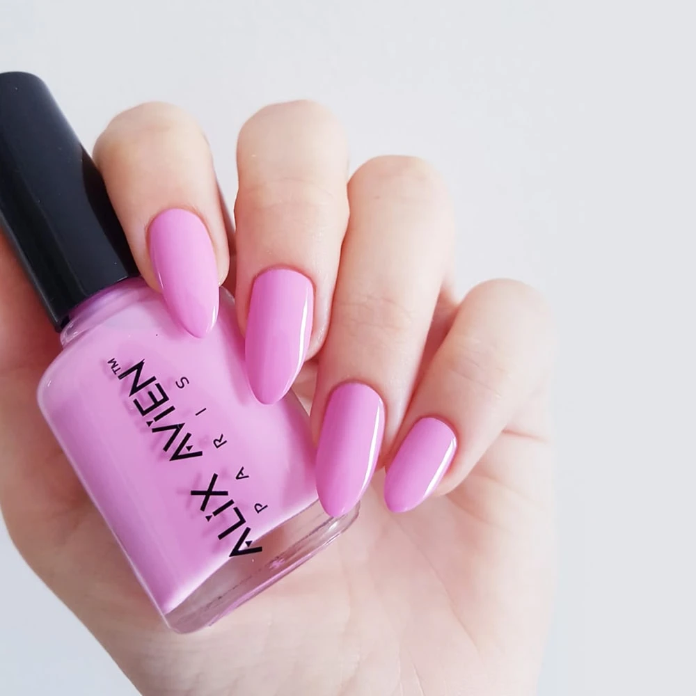 ALIX AVIEN NAIL POLISH