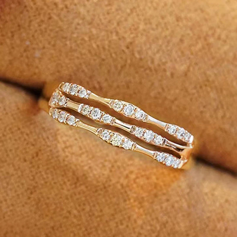 WOMEN RING GOLD