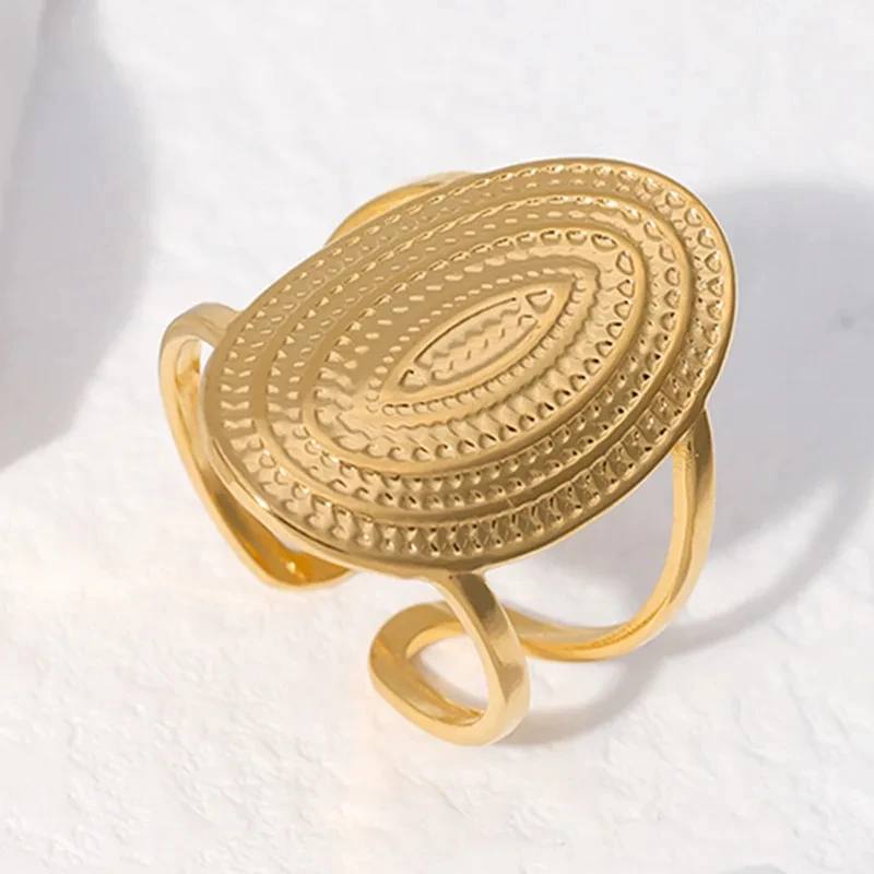 Golden Lattice Ring