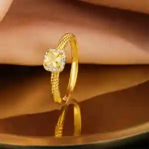 WOMEN RING GOLD