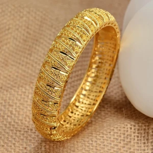 WOMEN BANGLE GOLD