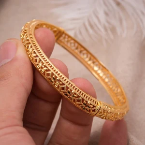 WOMEN BANGLE GOLD