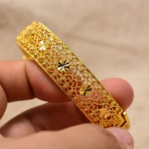 WOMEN BANGLE GOLD