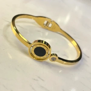 WOMEN BRACELET GOLD